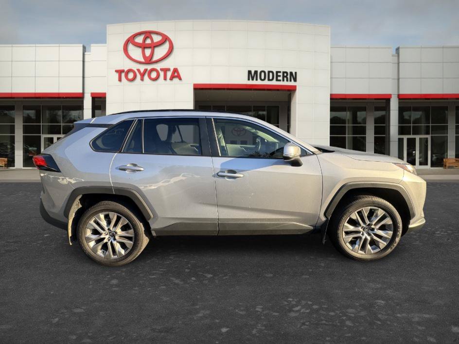 Used 2024 Toyota RAV4 XLE Premium w/ Weather Package FWD image 4