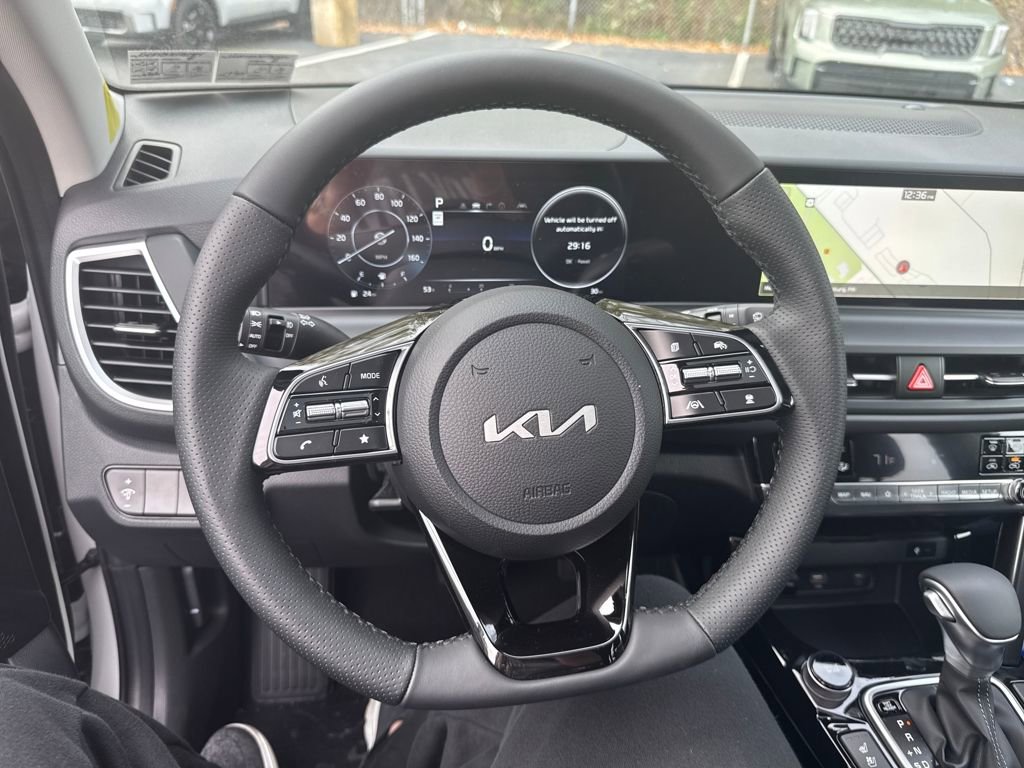 New 2026 Kia Seltos SX w/ SX Sunroof Package image 10