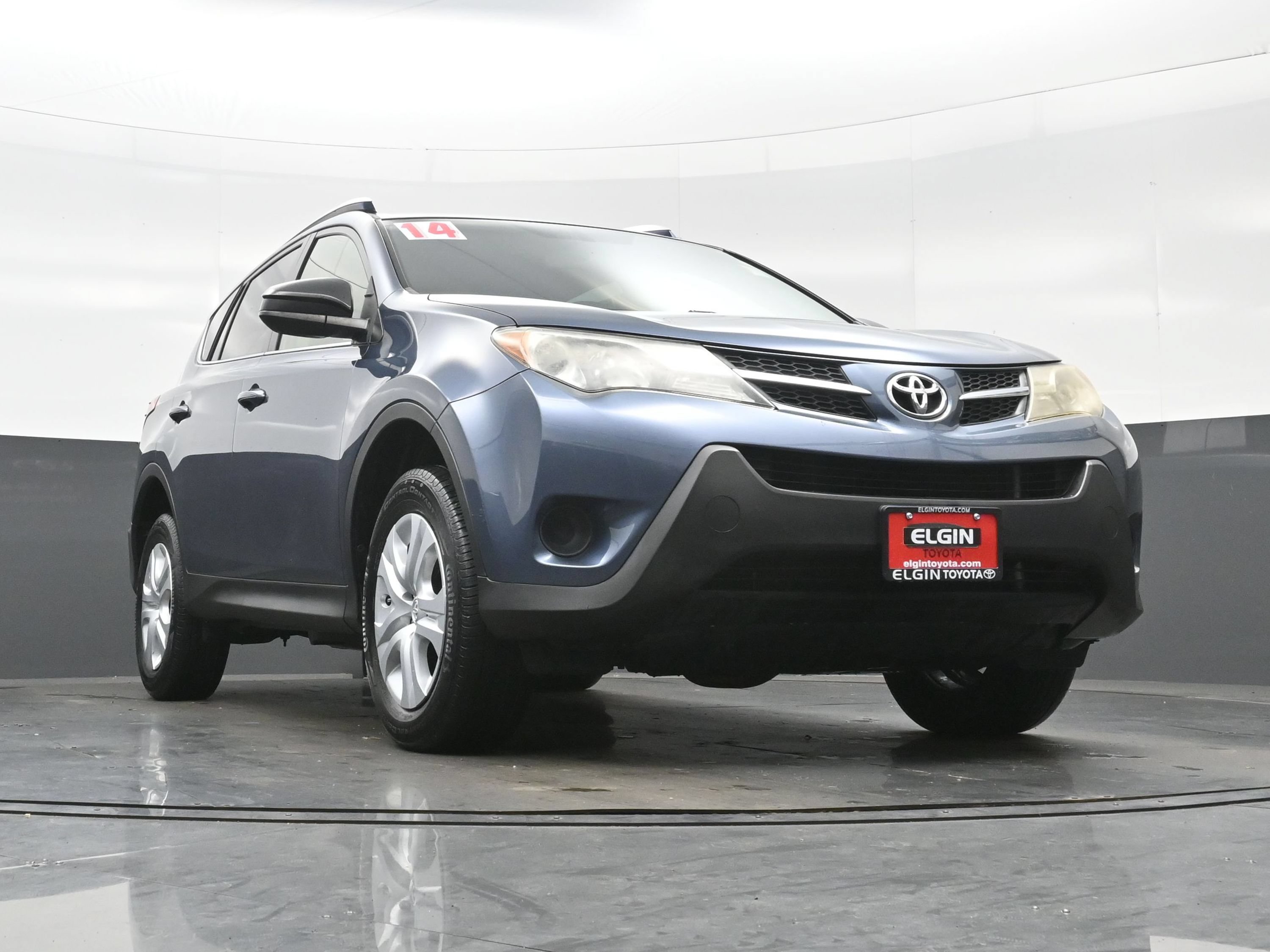 Used 2014 Toyota RAV4 LE FWD image 23
