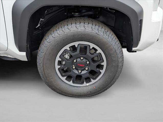 Used 2024 Toyota Tacoma TRD Off-Road w/ TRD Off Road Upgrade Package image 5