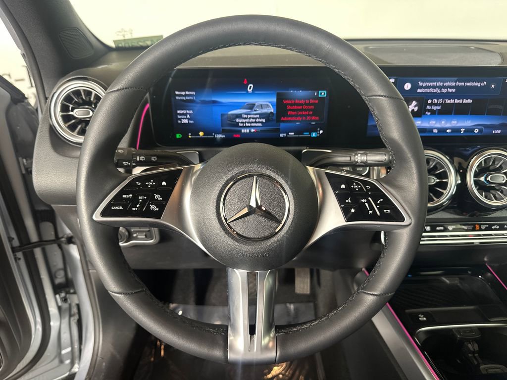Certified 2025 Mercedes-Benz GLB 250 image 26