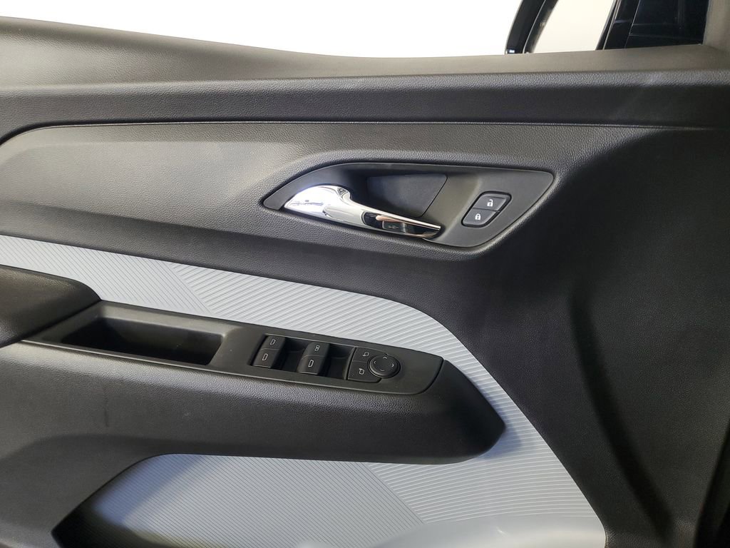 New 2027 Chevrolet Bolt LT FWD image 26