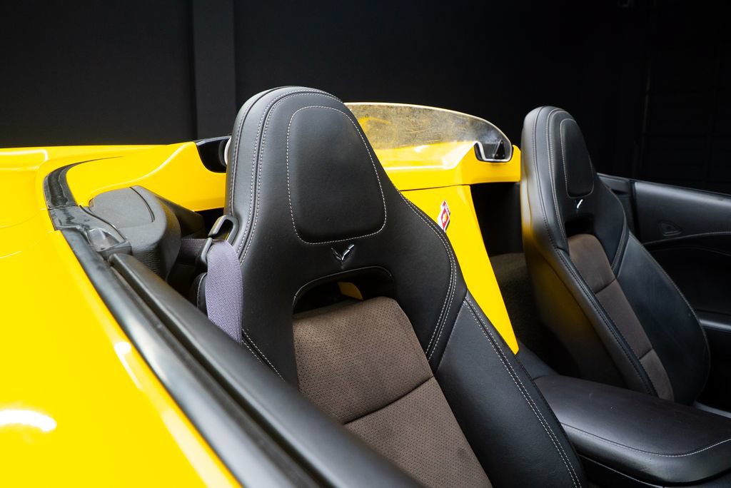 Used 2015 Chevrolet Corvette Stingray Convertible w/ 3LT Preferred Equipment Group RWD image 46