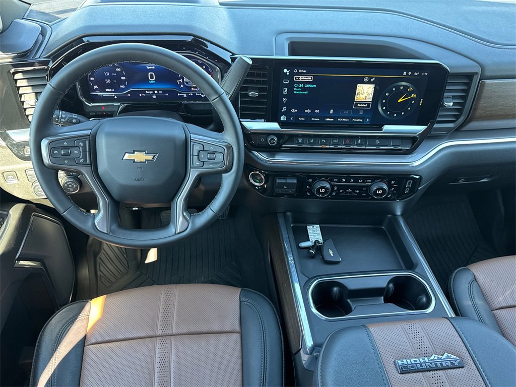 Used 2024 Chevrolet Silverado 2500 High Country w/ High Country Premium Package image 24