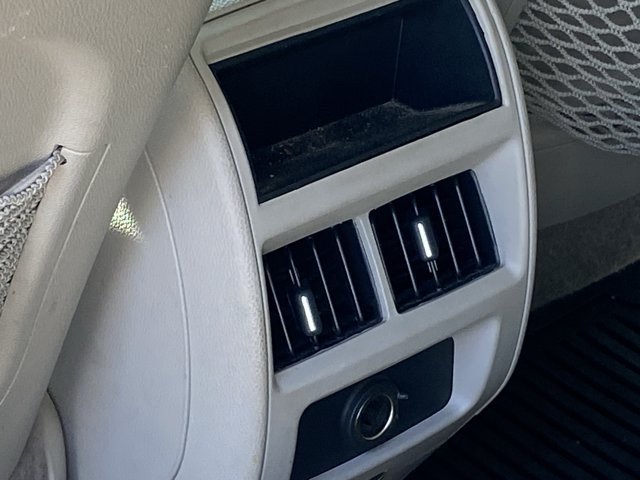 Used 2016 Cadillac SRX Luxury w/ Driver Awareness Package FWD image 14