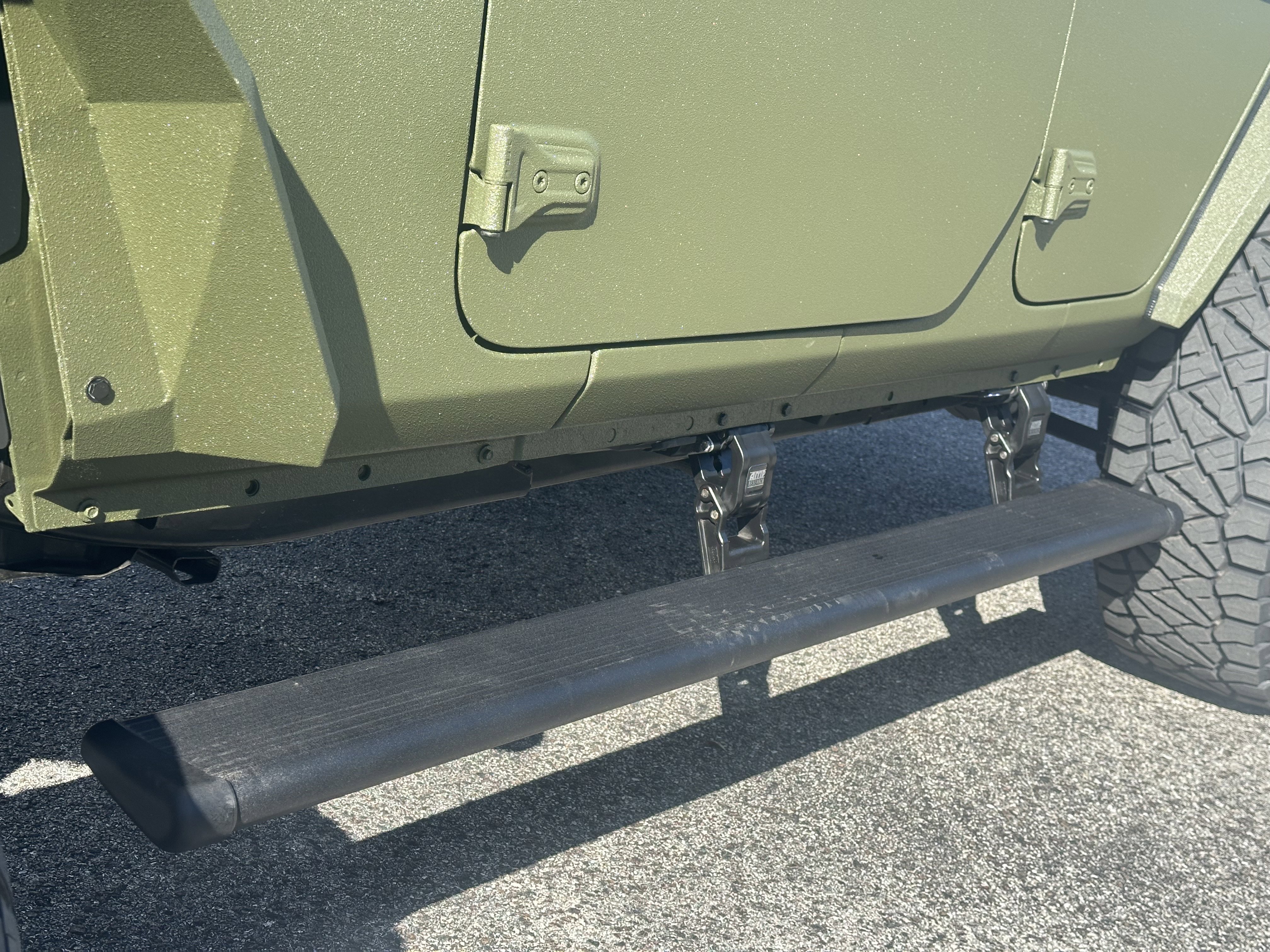 Used 2024 Jeep Wrangler Unlimited image 32