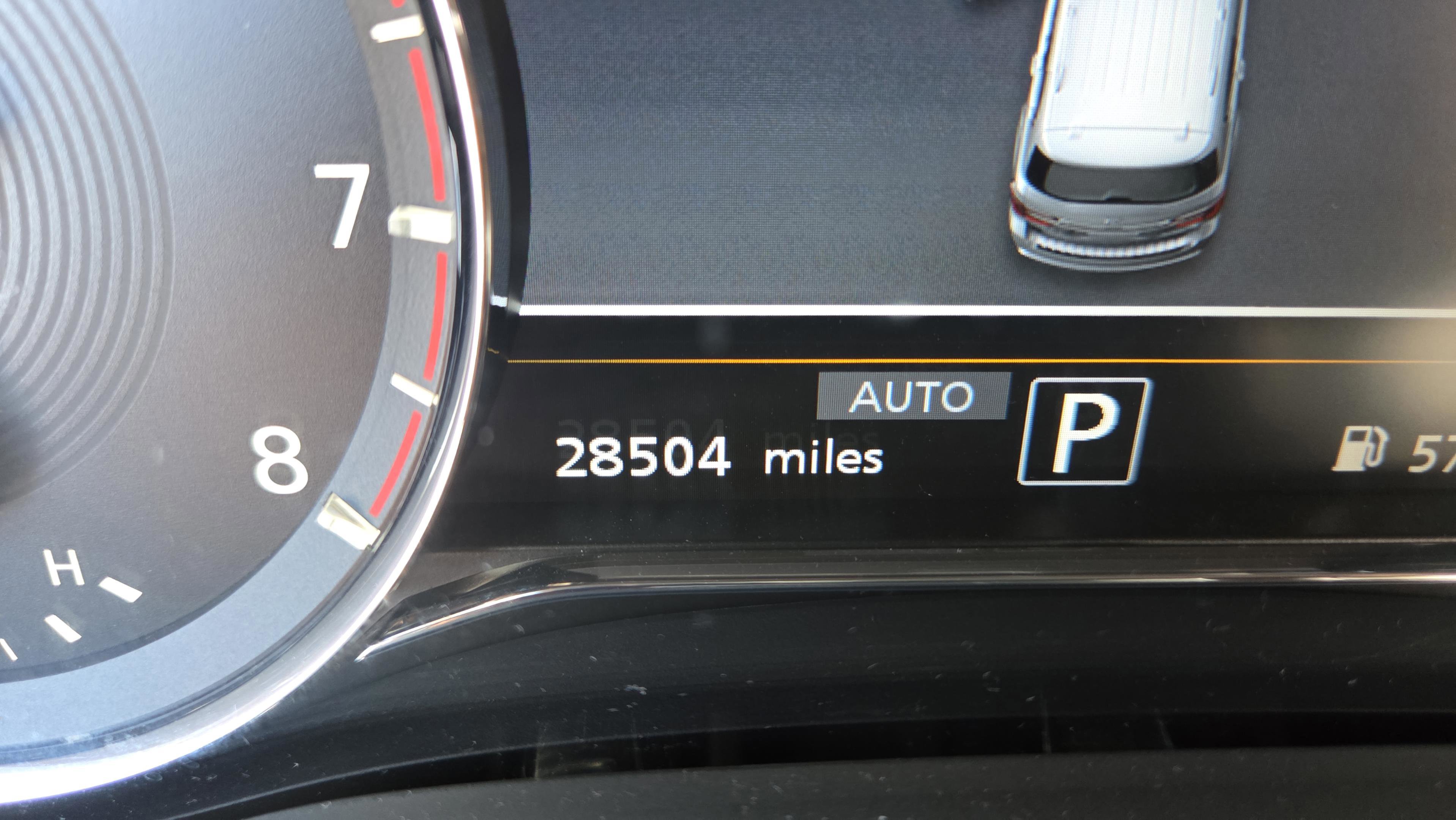 Used 2023 INFINITI QX80 Premium Select w/ Cargo Package image 15