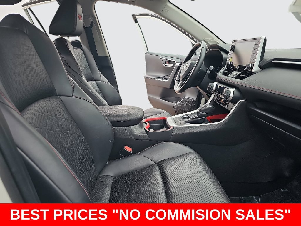 Used 2020 Toyota RAV4 TRD Off-Road AWD/4WD image 10