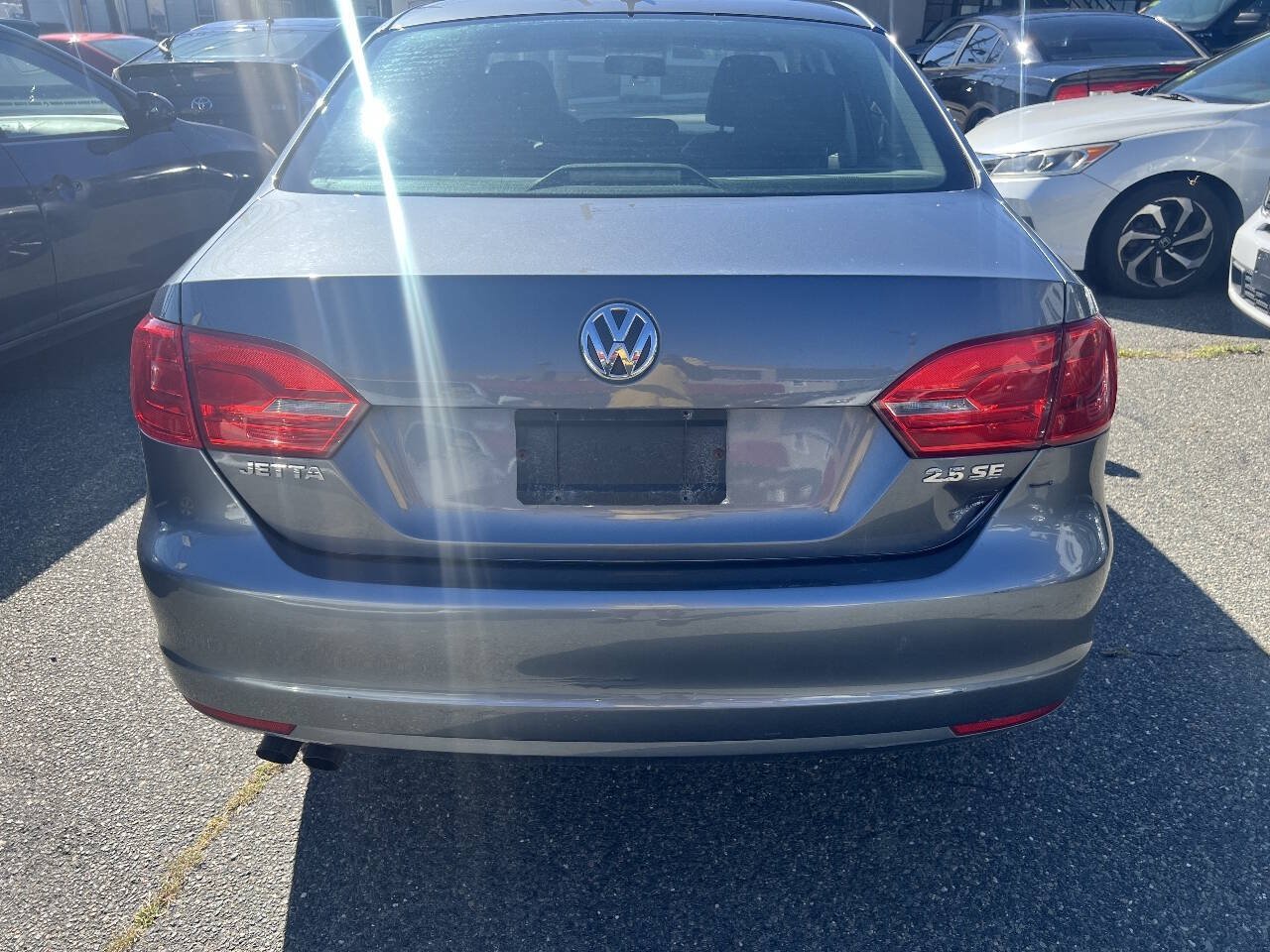 Used 2012 Volkswagen Jetta SE FWD image 5