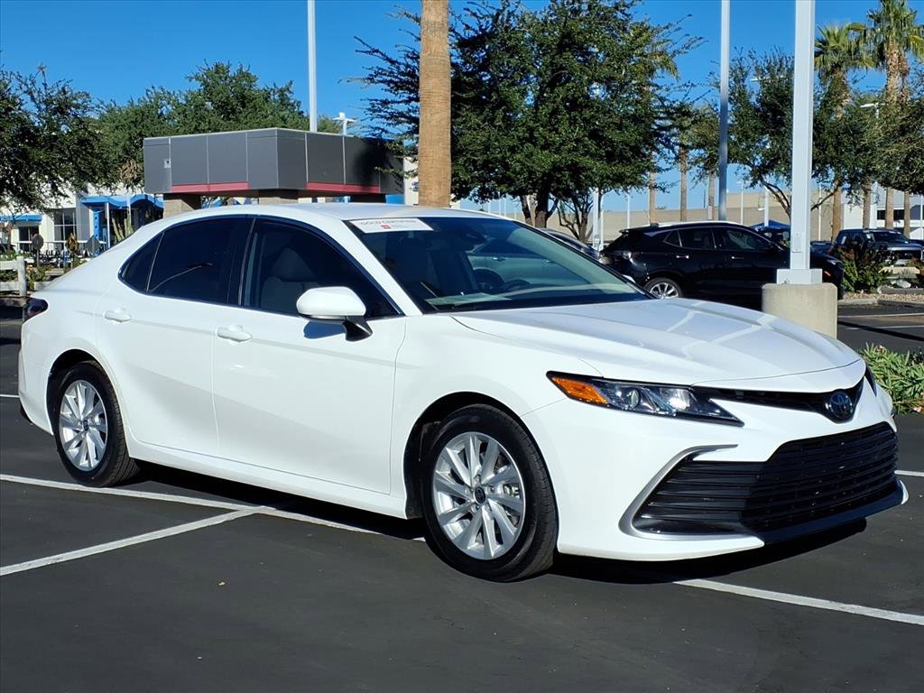 Certified 2024 Toyota Camry LE image 5