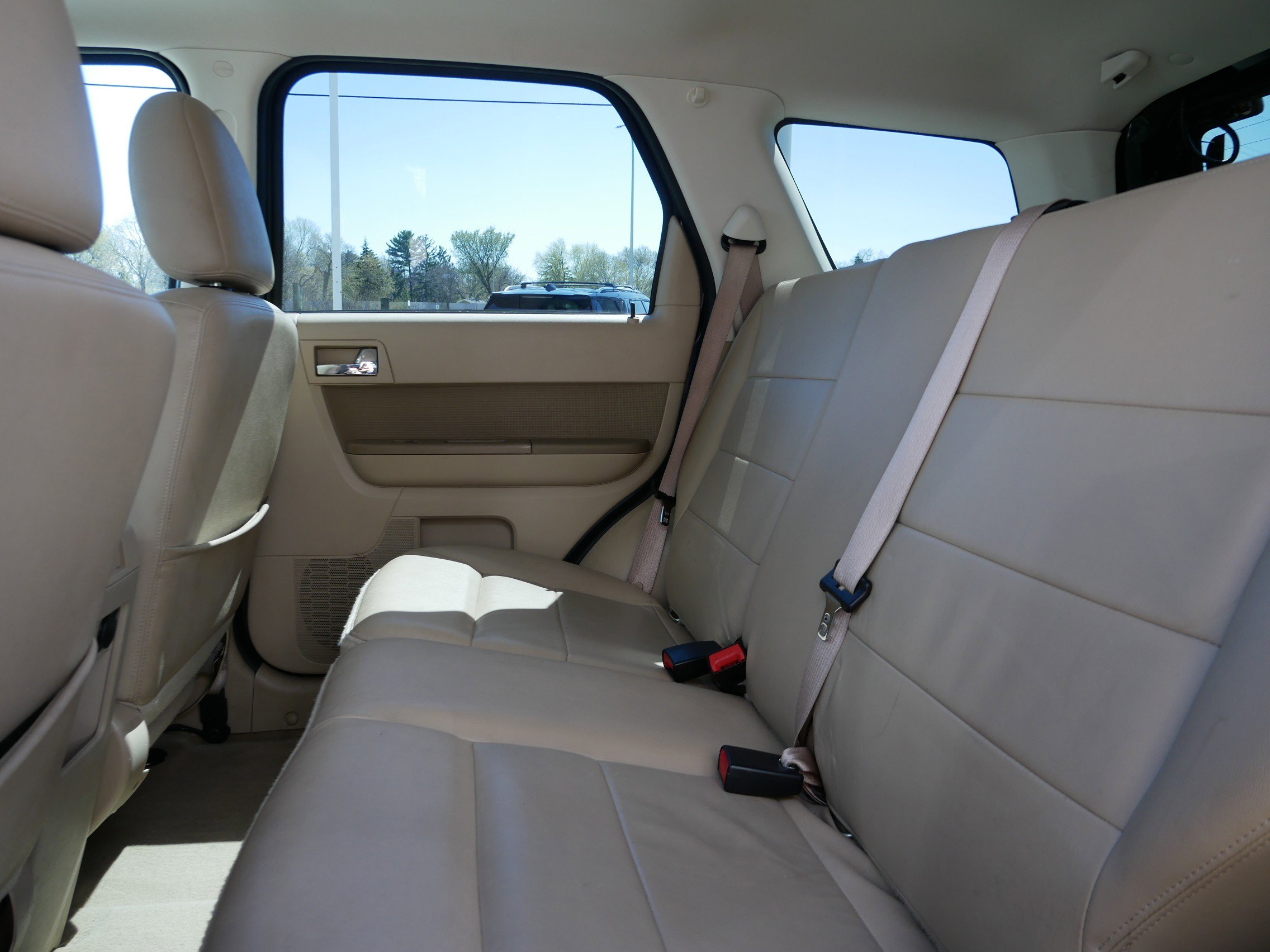 Used 2012 Ford Escape Limited AWD/4WD image 7