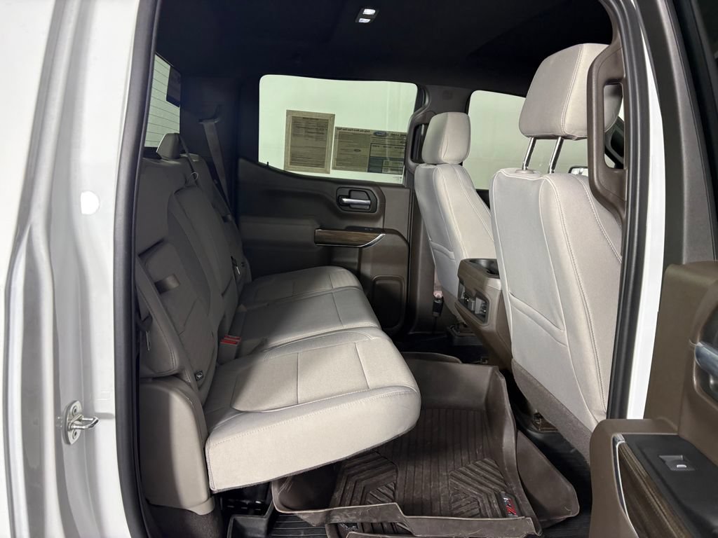 Used 2021 Chevrolet Silverado 1500 LT Trail Boss AWD/4WD image 32