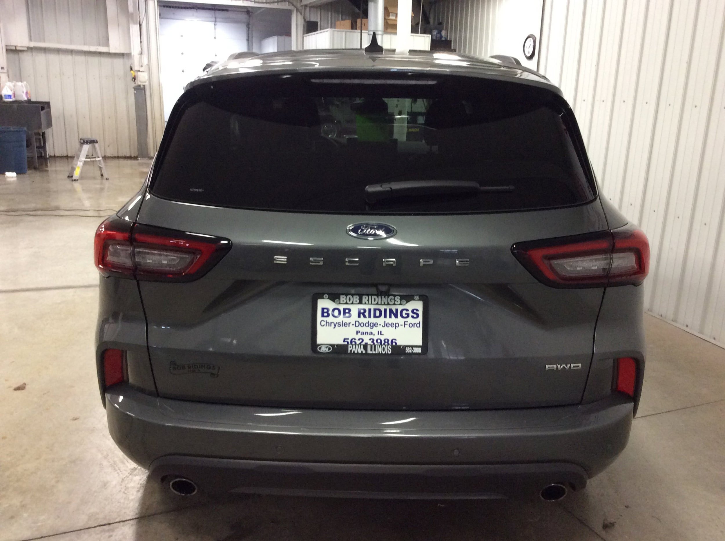 Used 2023 Ford Escape ST-Line w/ Tech Pack #1 AWD/4WD image 4