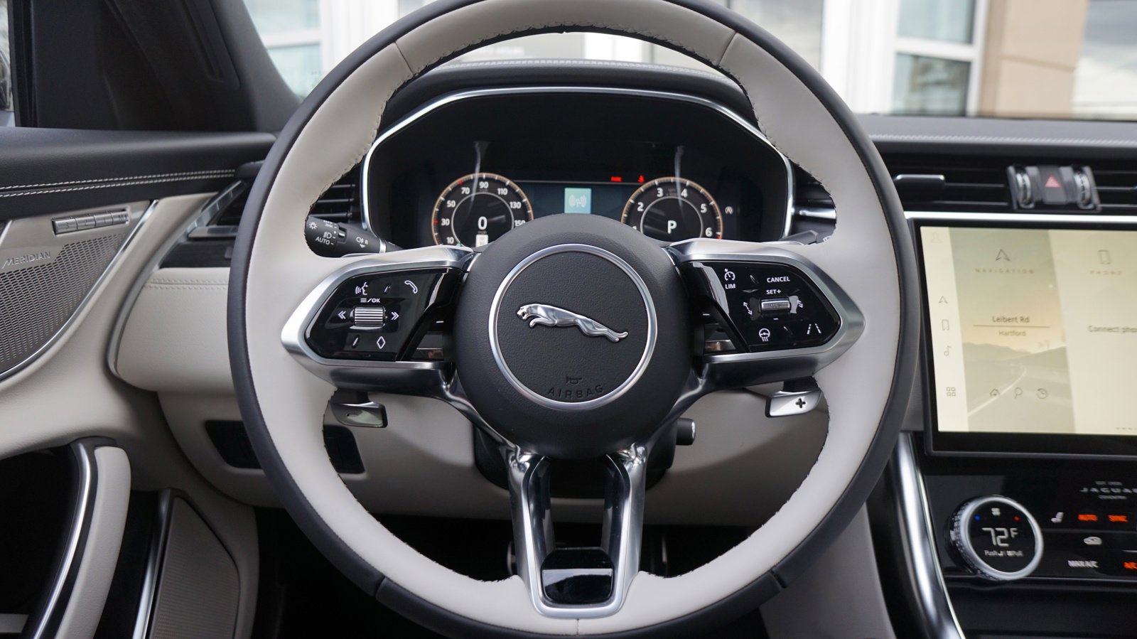 Used 2024 Jaguar XF R-Dynamic SE image 19