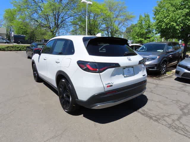 Used 2024 Honda HR-V Sport image 4