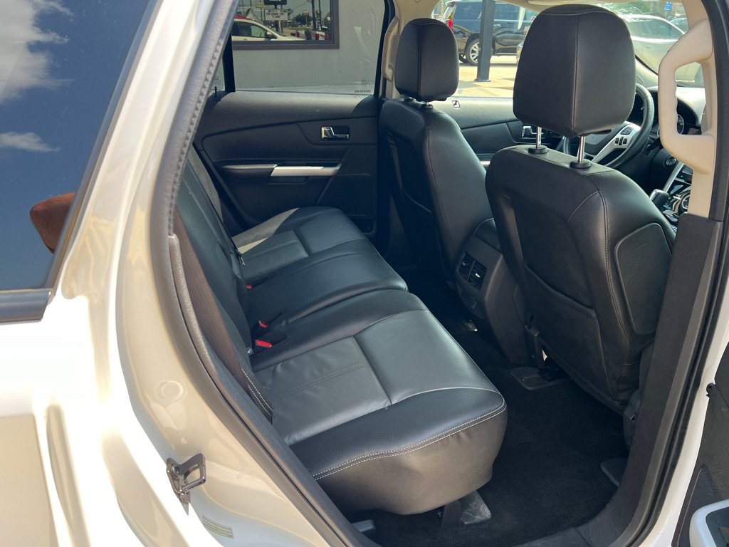 Used 2014 Ford Edge Sport w/ Driver Entry Package AWD/4WD image 12