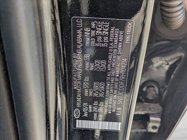 Used 2024 Hyundai Santa Cruz Night AWD/4WD image 16