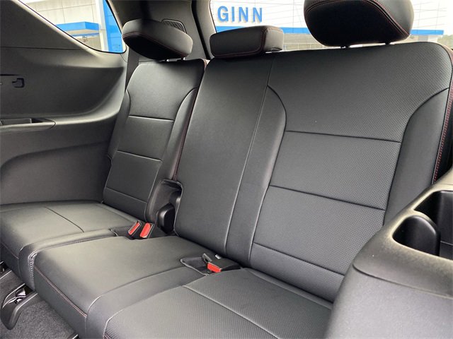 New 2026 Chevrolet Traverse RS w/ LPO, Floor Liner Package image 29