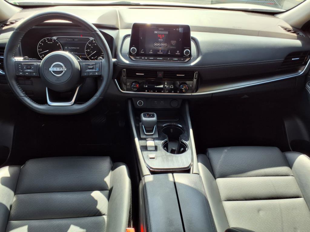 Certified 2022 Nissan Rogue SV w/ SV Premium Package image 13