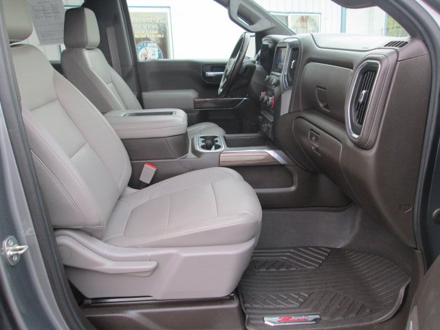 Used 2020 Chevrolet Silverado 1500 LT Trail Boss AWD/4WD image 15