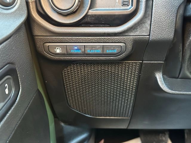 Used 2024 Jeep Wrangler High Altitude image 18