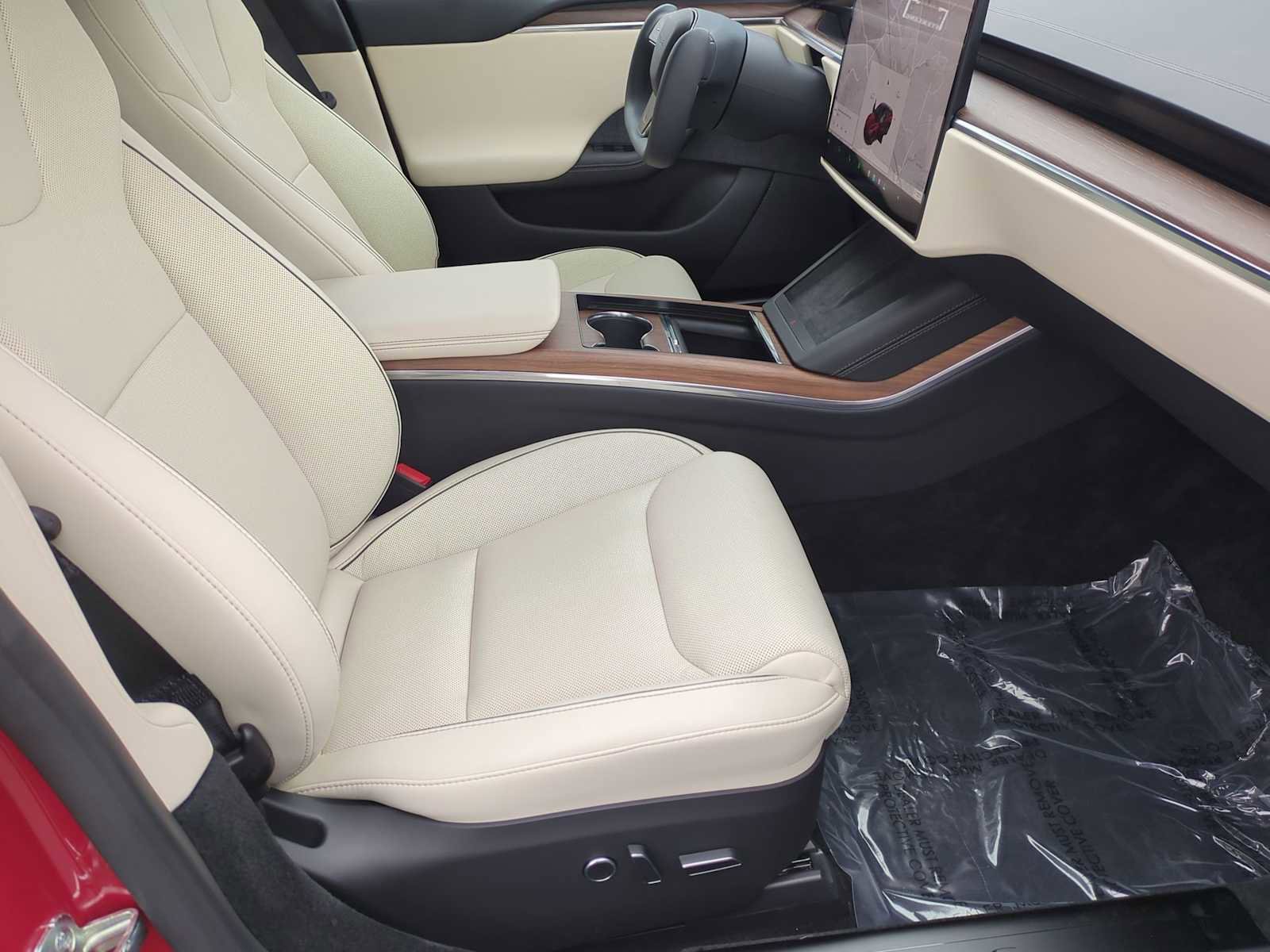 Used 2021 Tesla Model S Plaid image 20