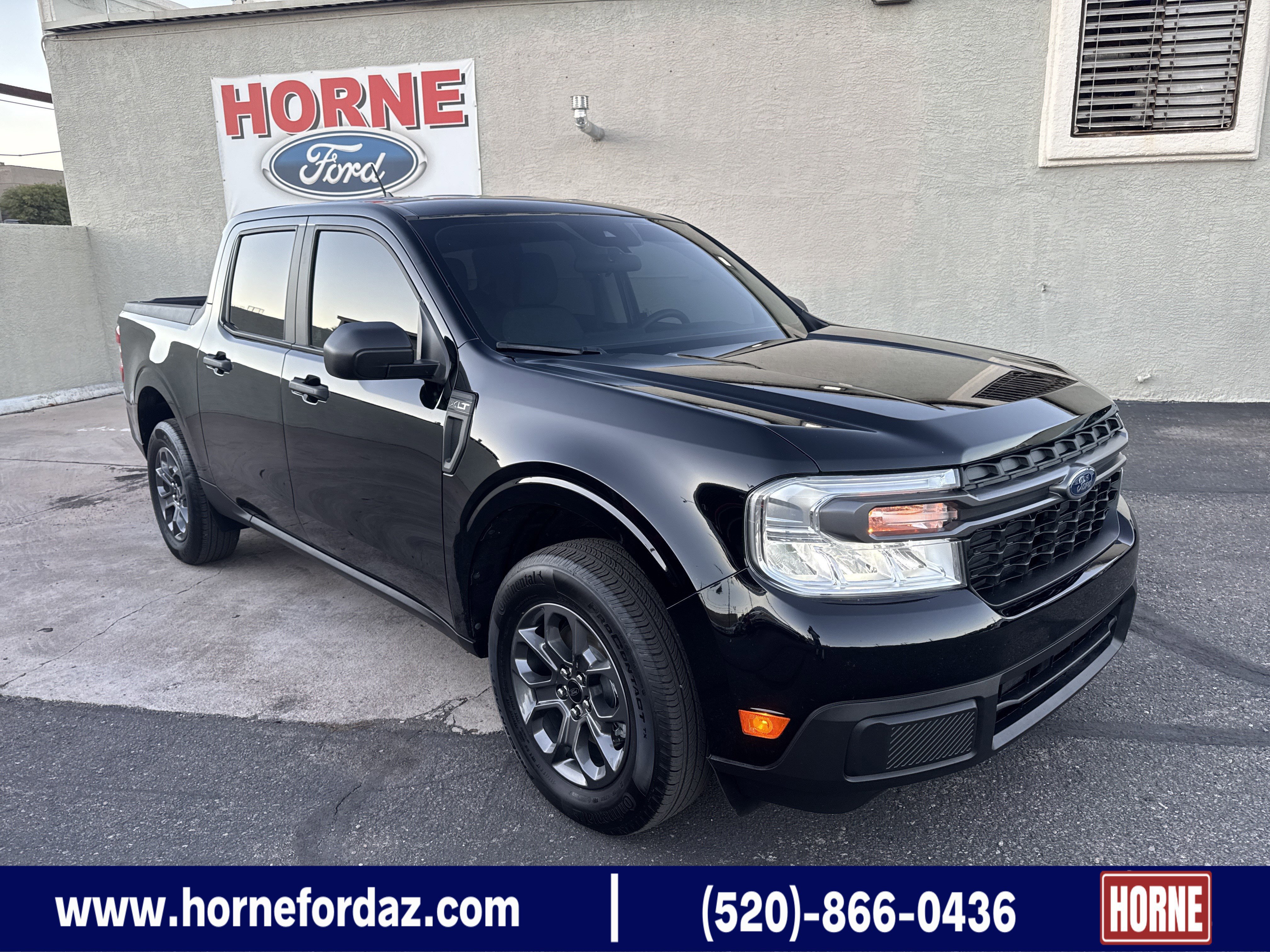 Used 2024 Ford Maverick XLT image 1