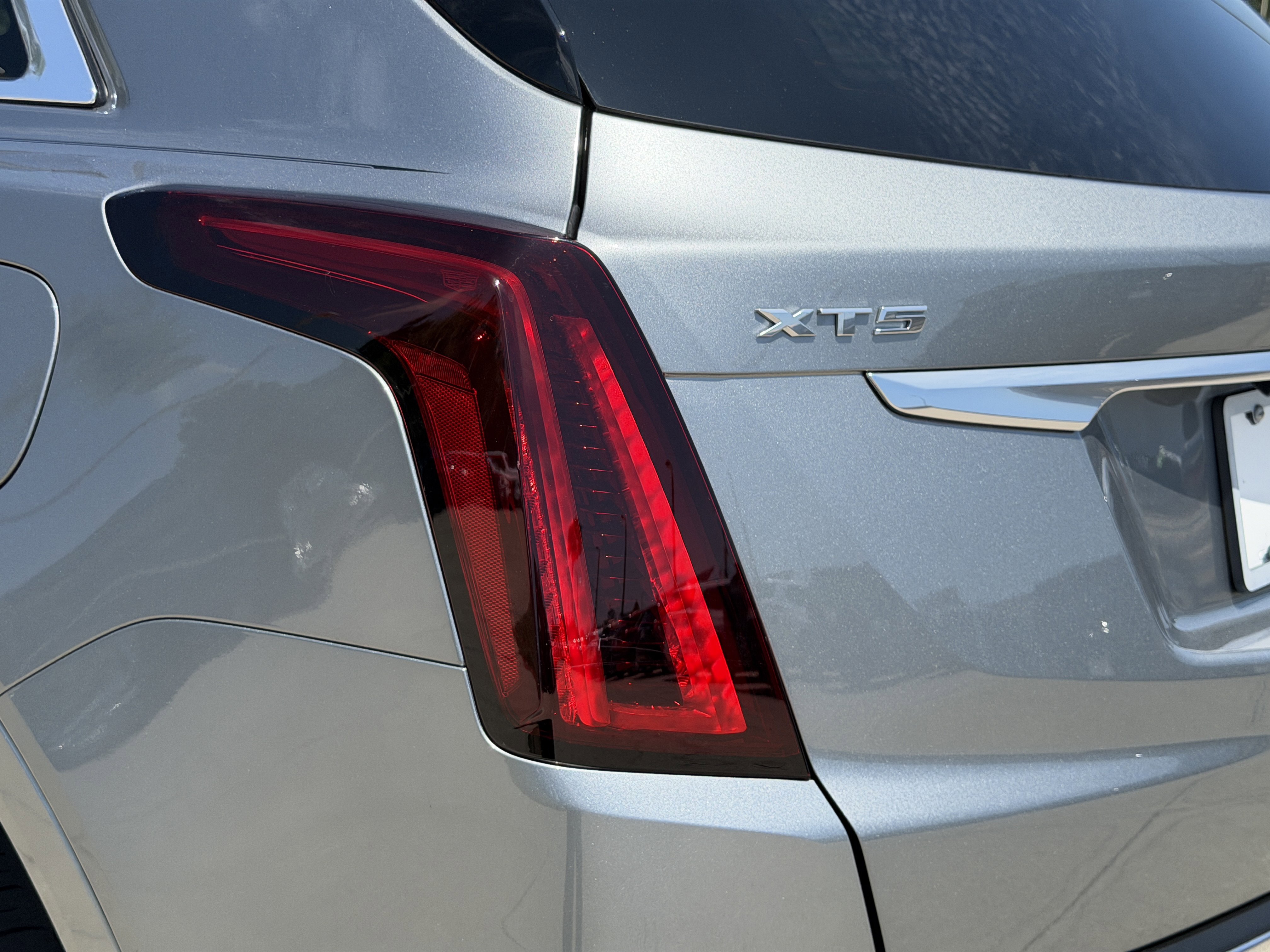 Used 2024 Cadillac XT5 Luxury FWD image 9
