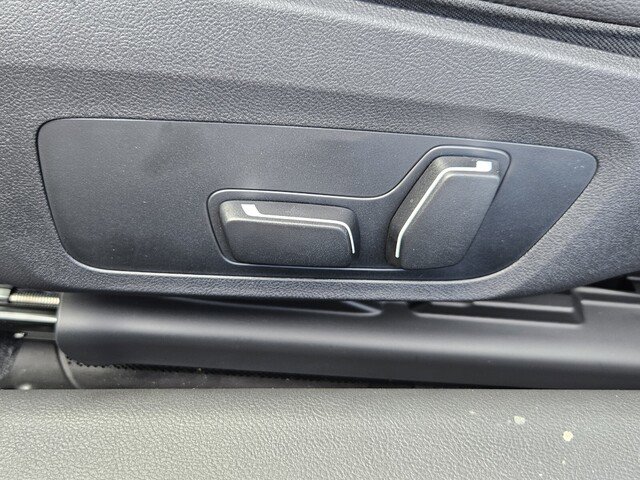 New 2026 BMW 230i Coupe w/ M Sport Package RWD image 34