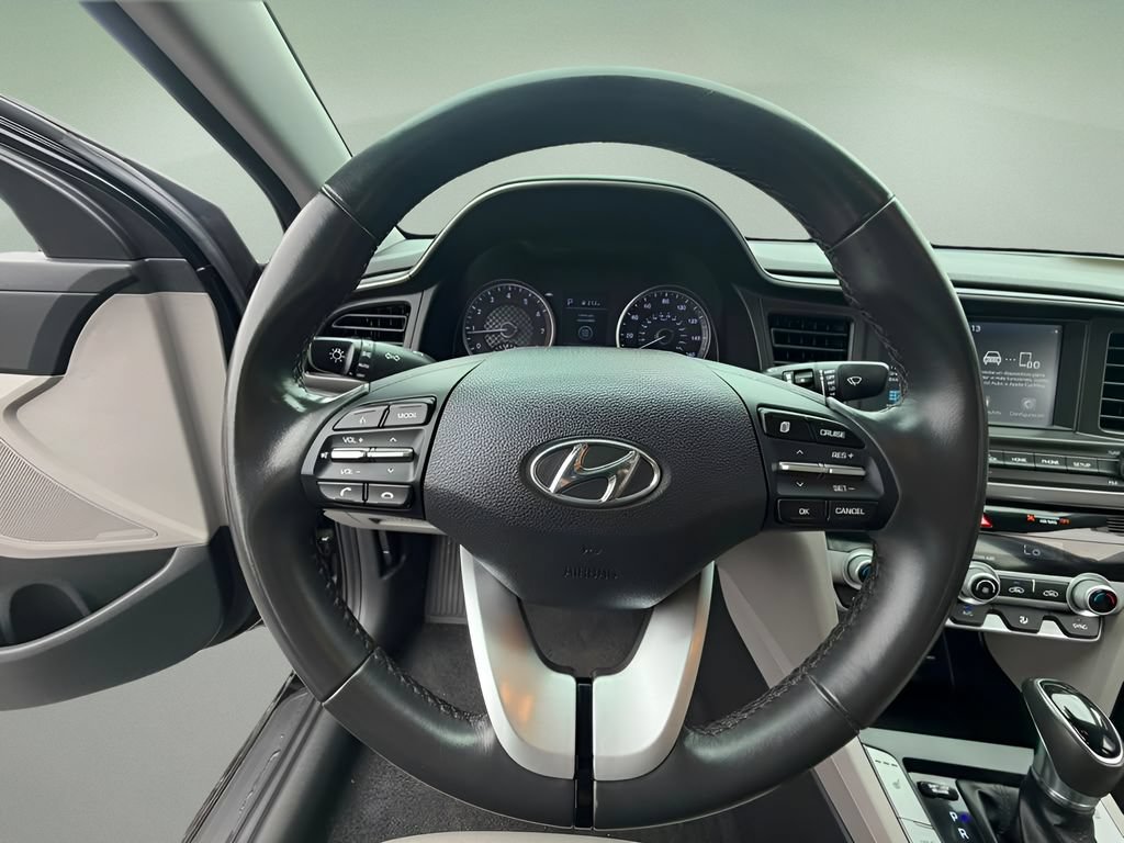 Used 2020 Hyundai Elantra Value Edition FWD image 11