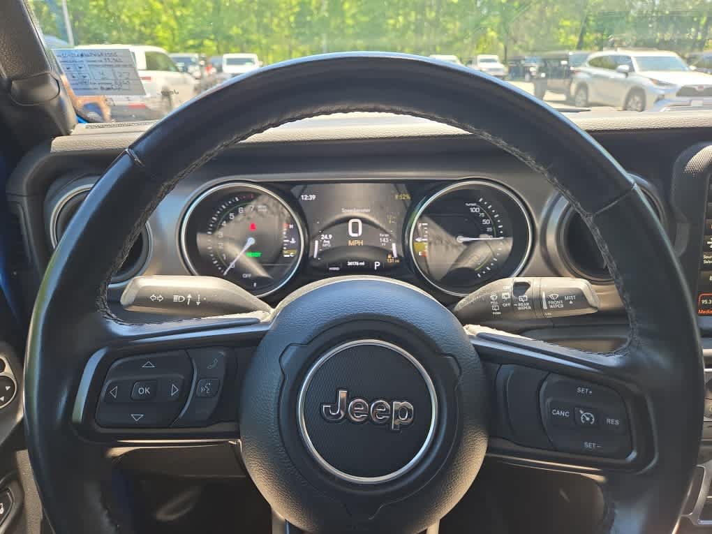 Used 2023 Jeep Wrangler Unlimited w/ Cold Weather Group AWD/4WD image 20