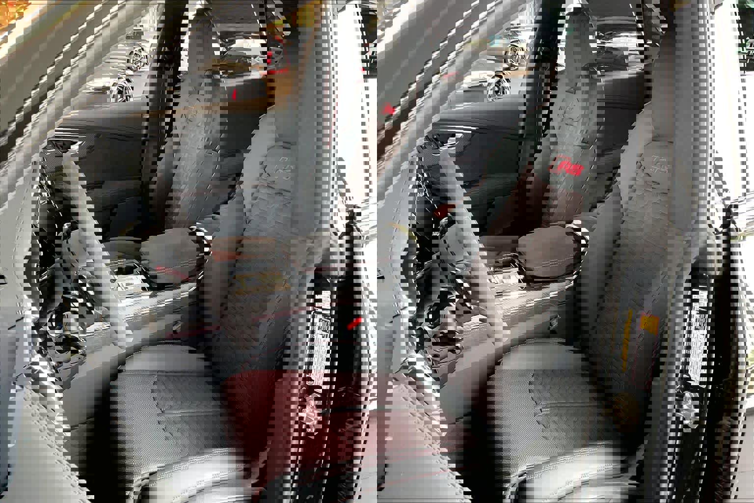 New 2026 Audi RS Q8 performance image 9