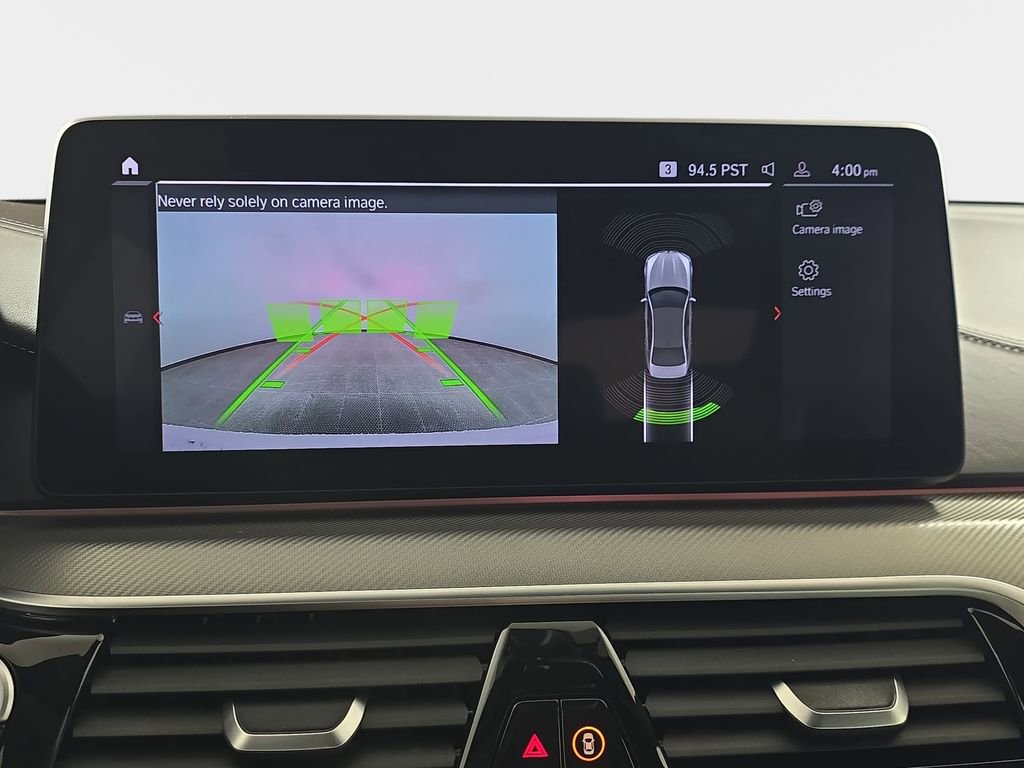 Used 2021 BMW M5 image 26