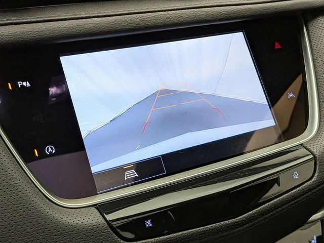 Certified 2025 Cadillac XT6 Luxury AWD/4WD image 15