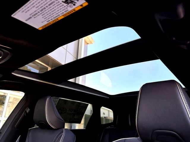 New 2026 Toyota Crown Signia image 15