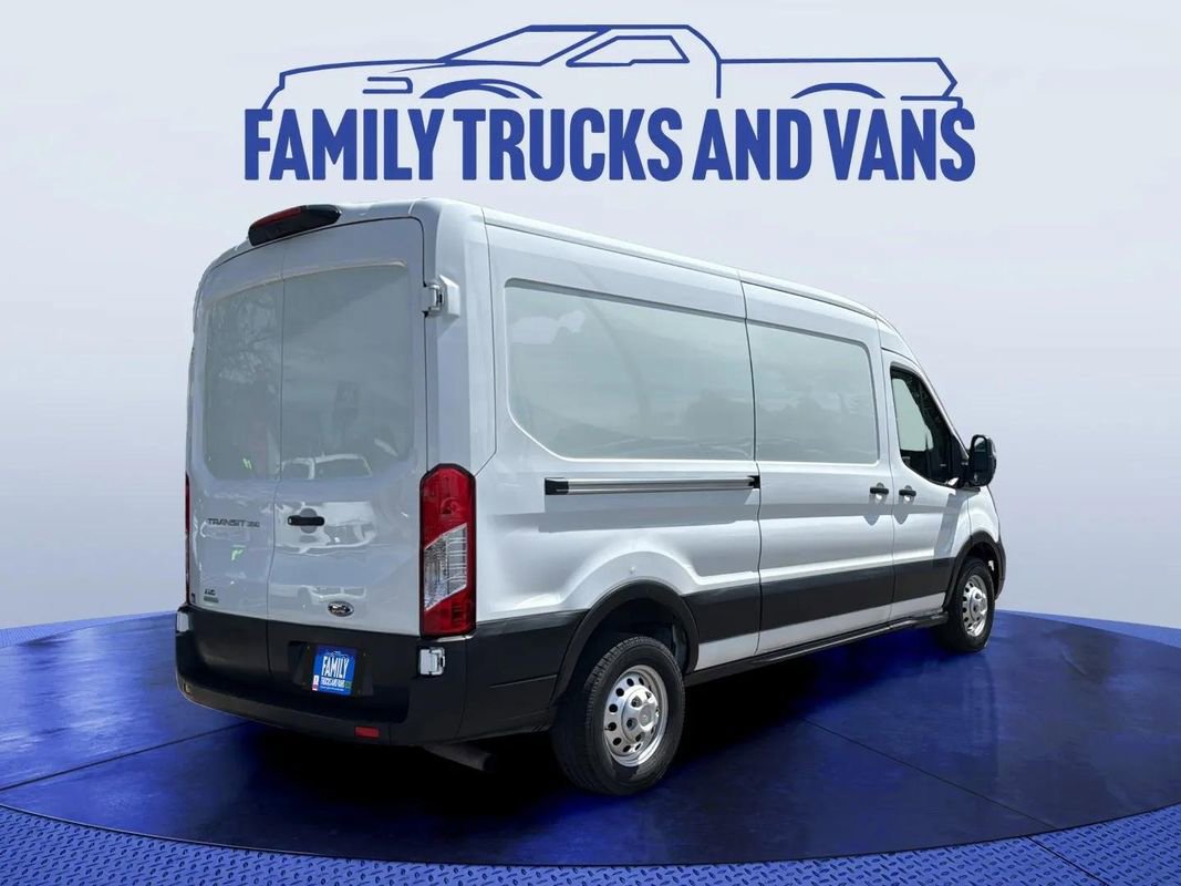 Used 2022 Ford Transit 350 Medium Roof AWD w/ Interior Upgrade Package image 5