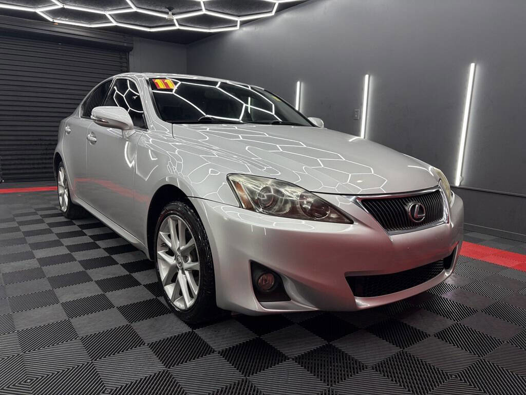 Used 2011 Lexus IS 250 AWD image 3