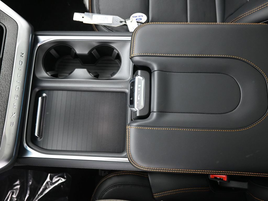 New 2025 Ford Expedition Tremor image 37