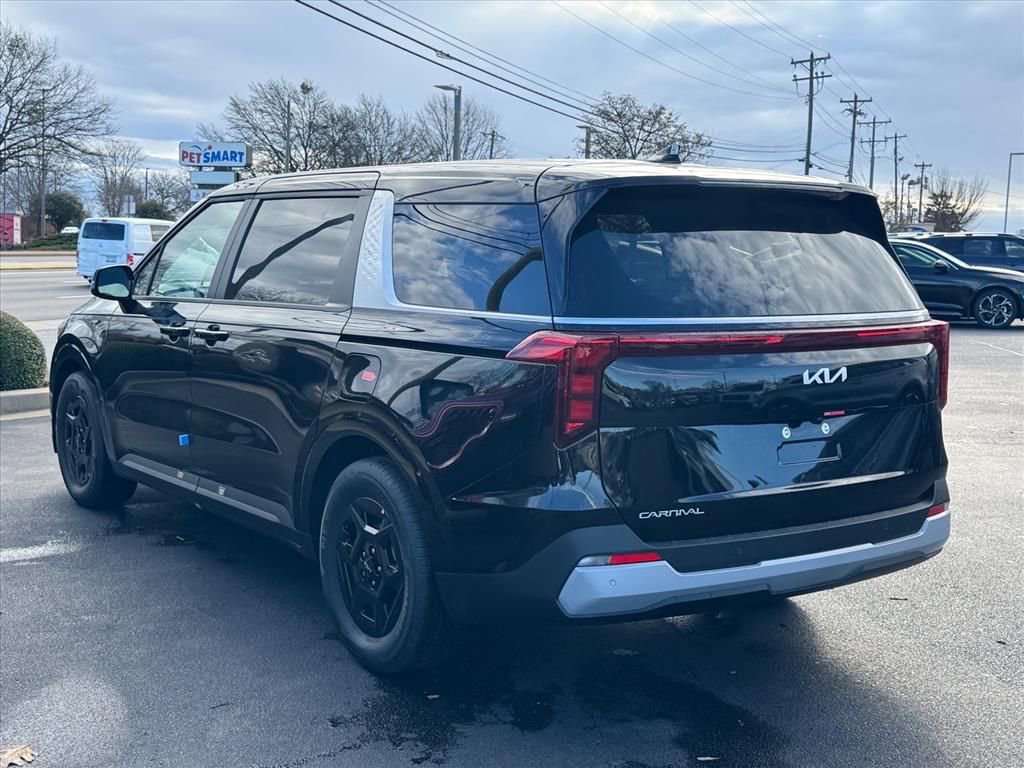 New 2026 Kia Carnival FWD image 5