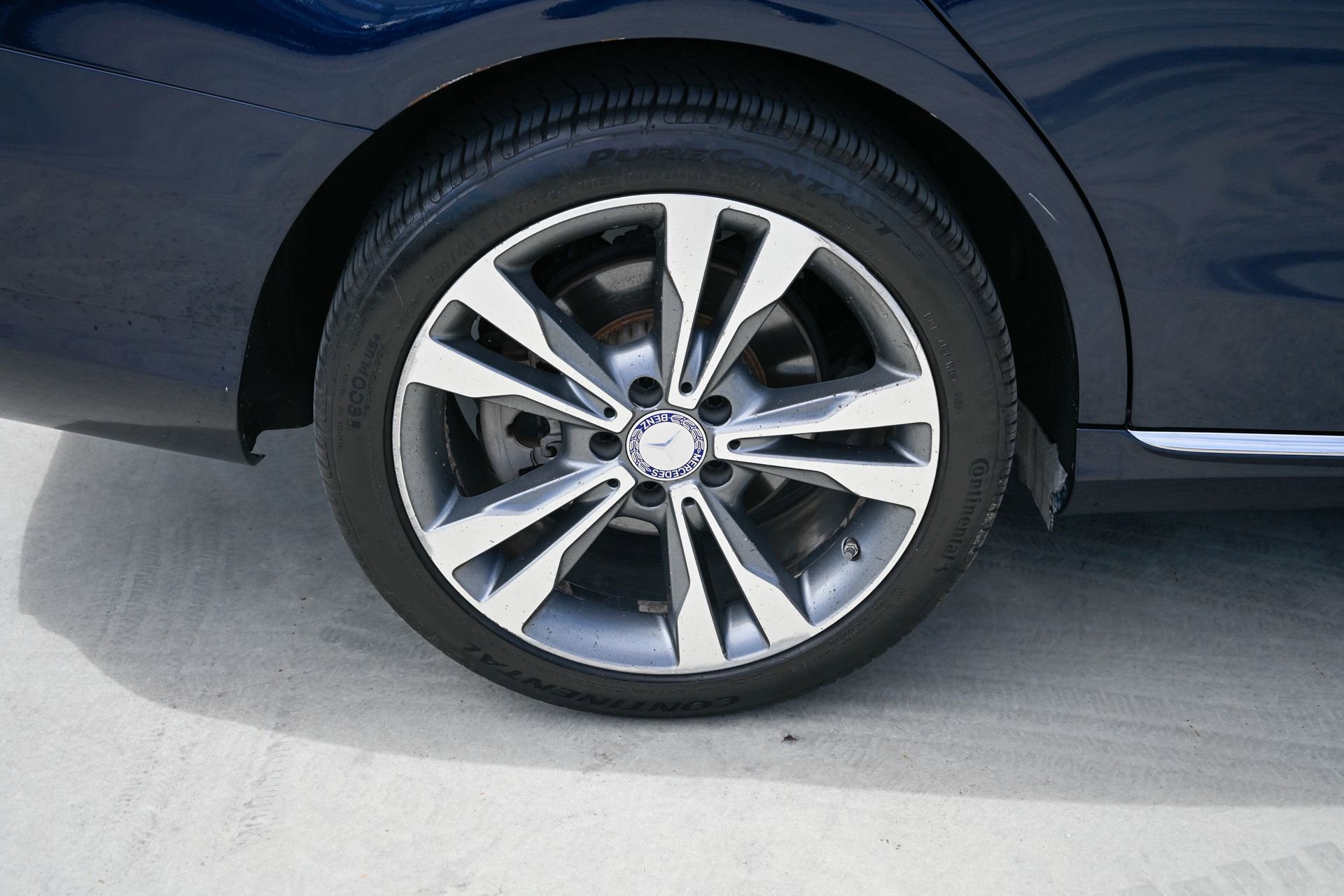 Used 2017 Mercedes-Benz C 300 4MATIC Sedan image 40