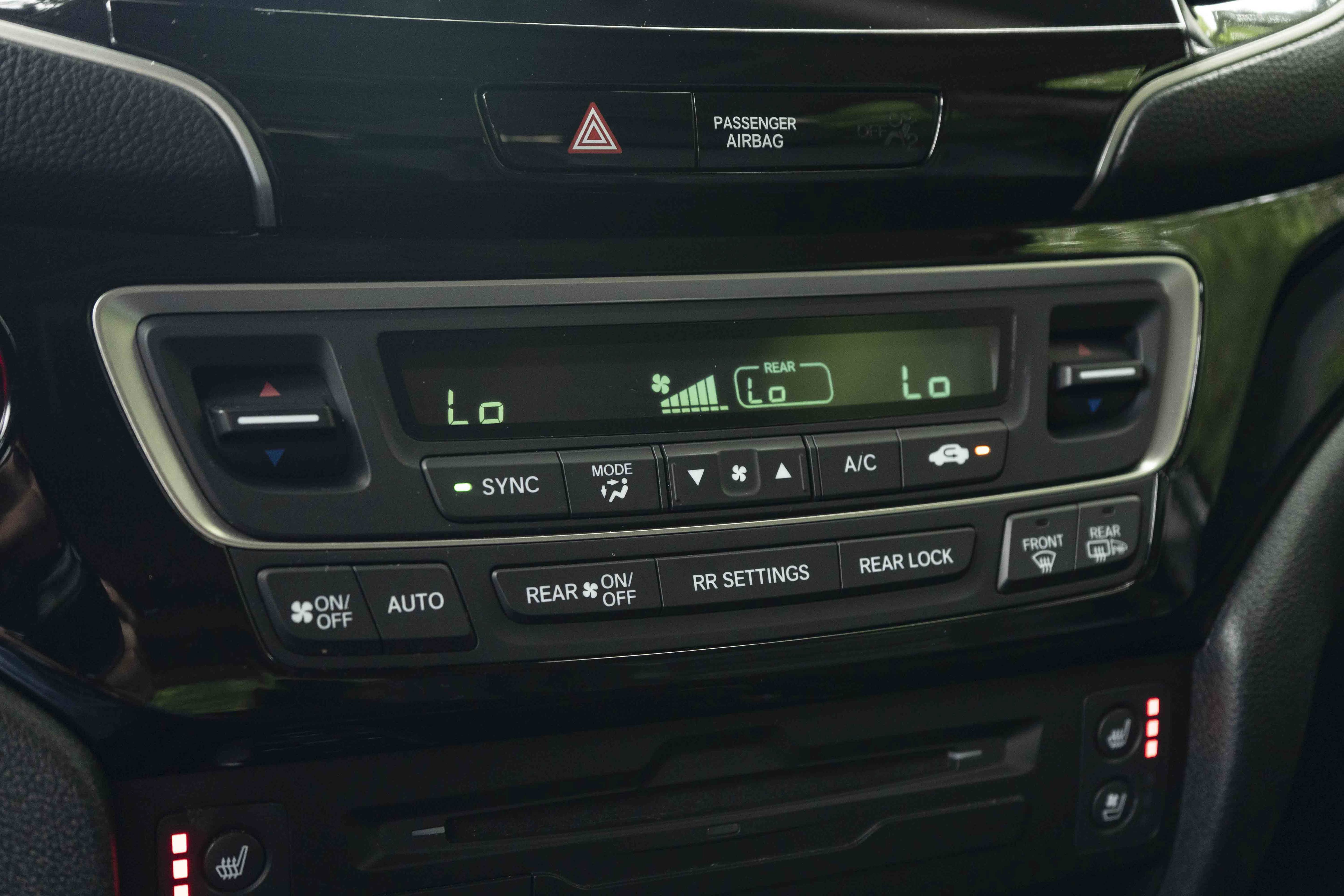 Used 2020 Honda Pilot Elite image 32