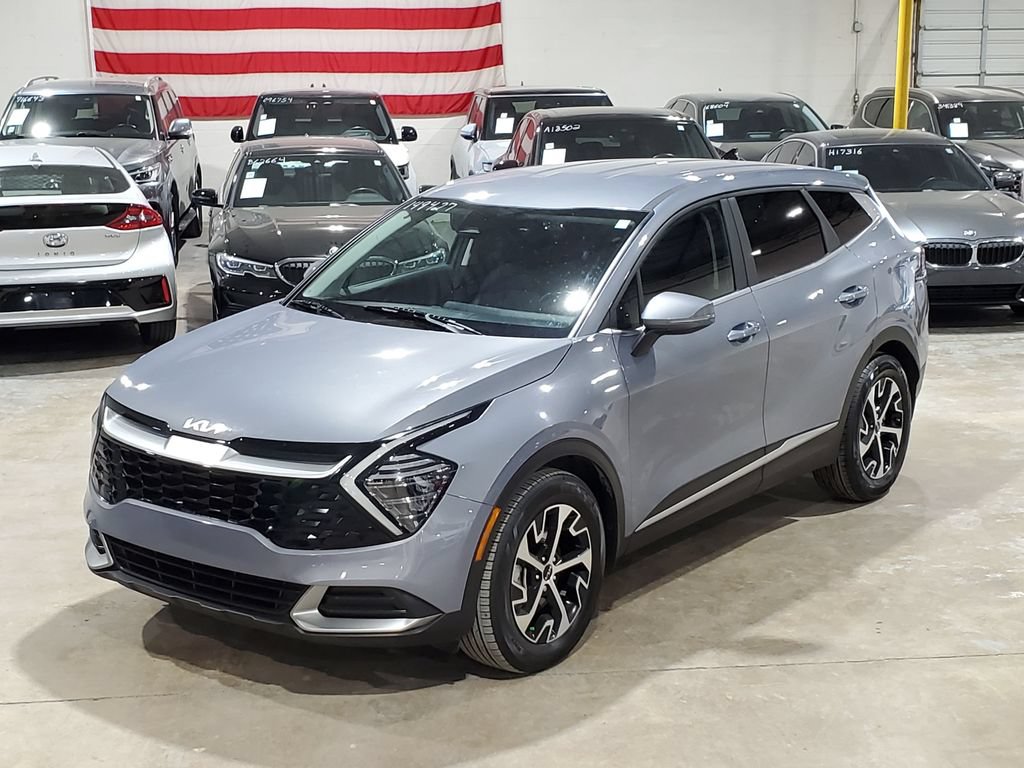 Used 2024 Kia Sportage EX FWD image 40