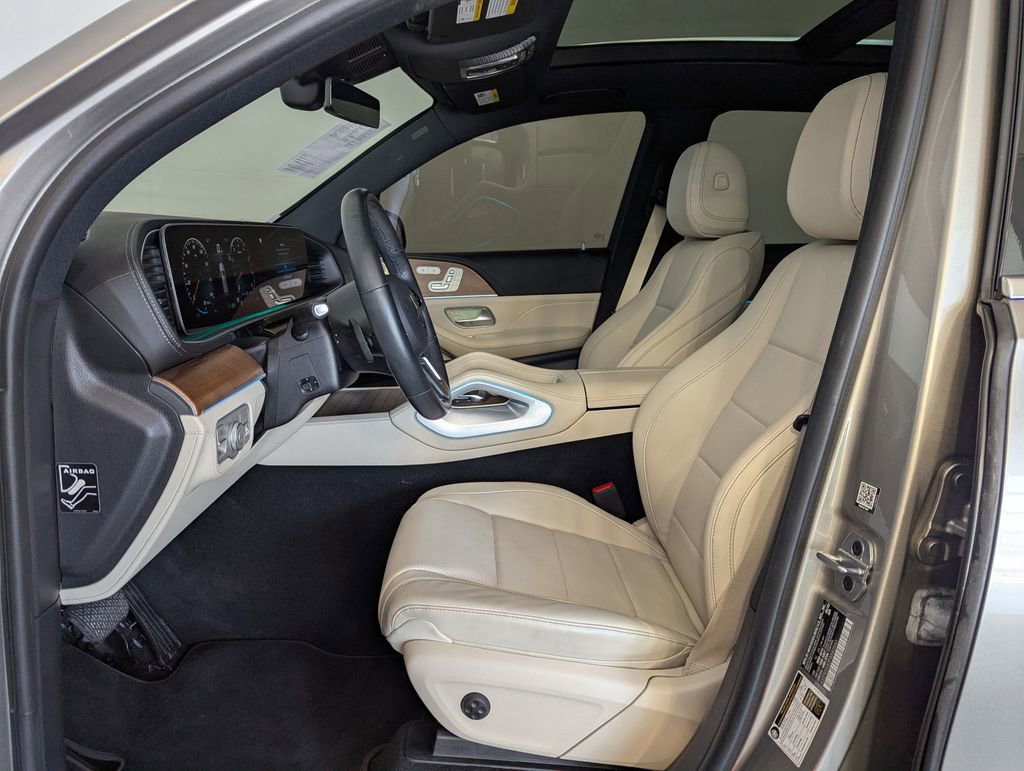 Used 2023 Mercedes-Benz GLE 450 4MATIC image 4