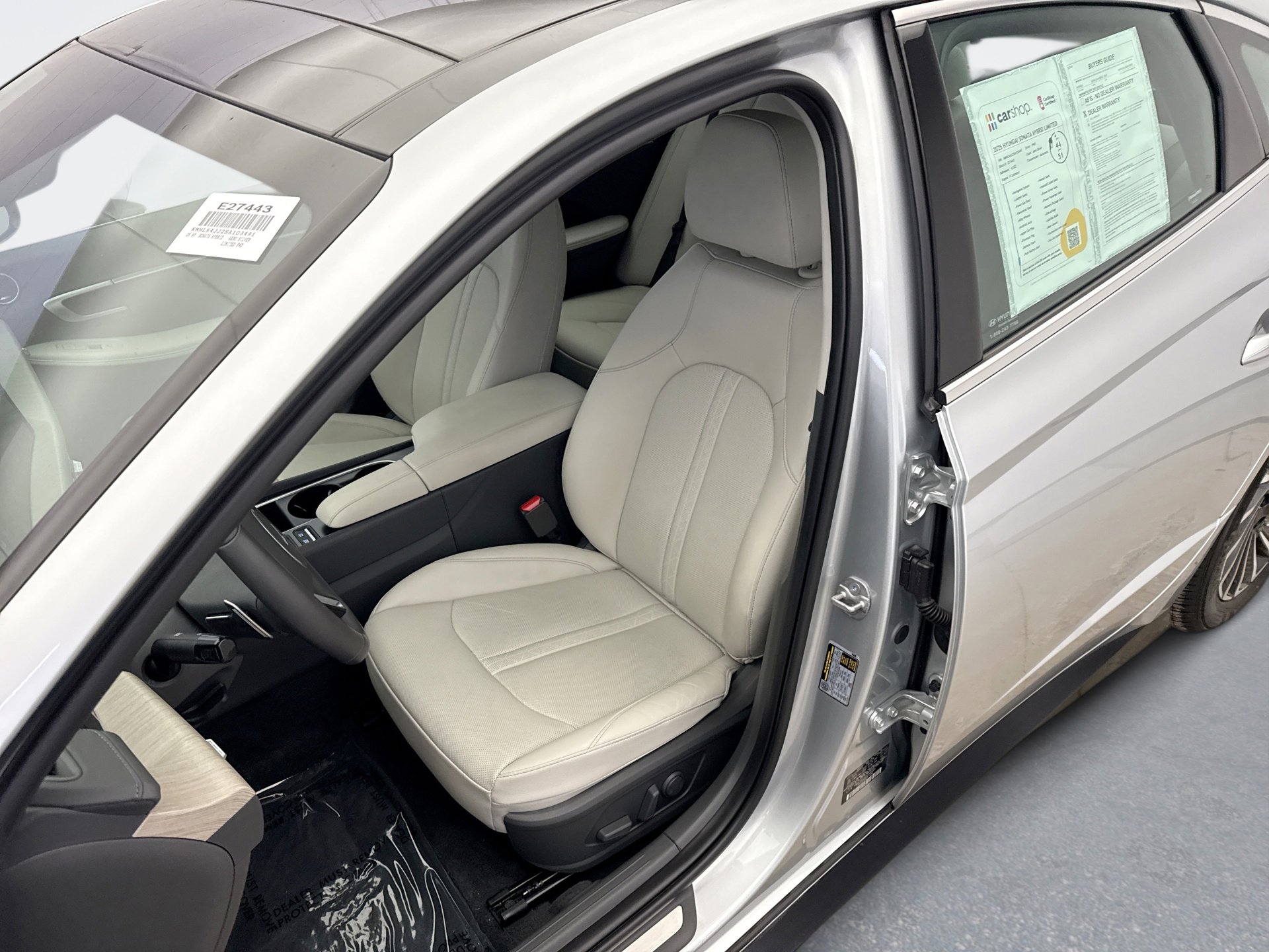 Used 2025 Hyundai Sonata Limited image 11