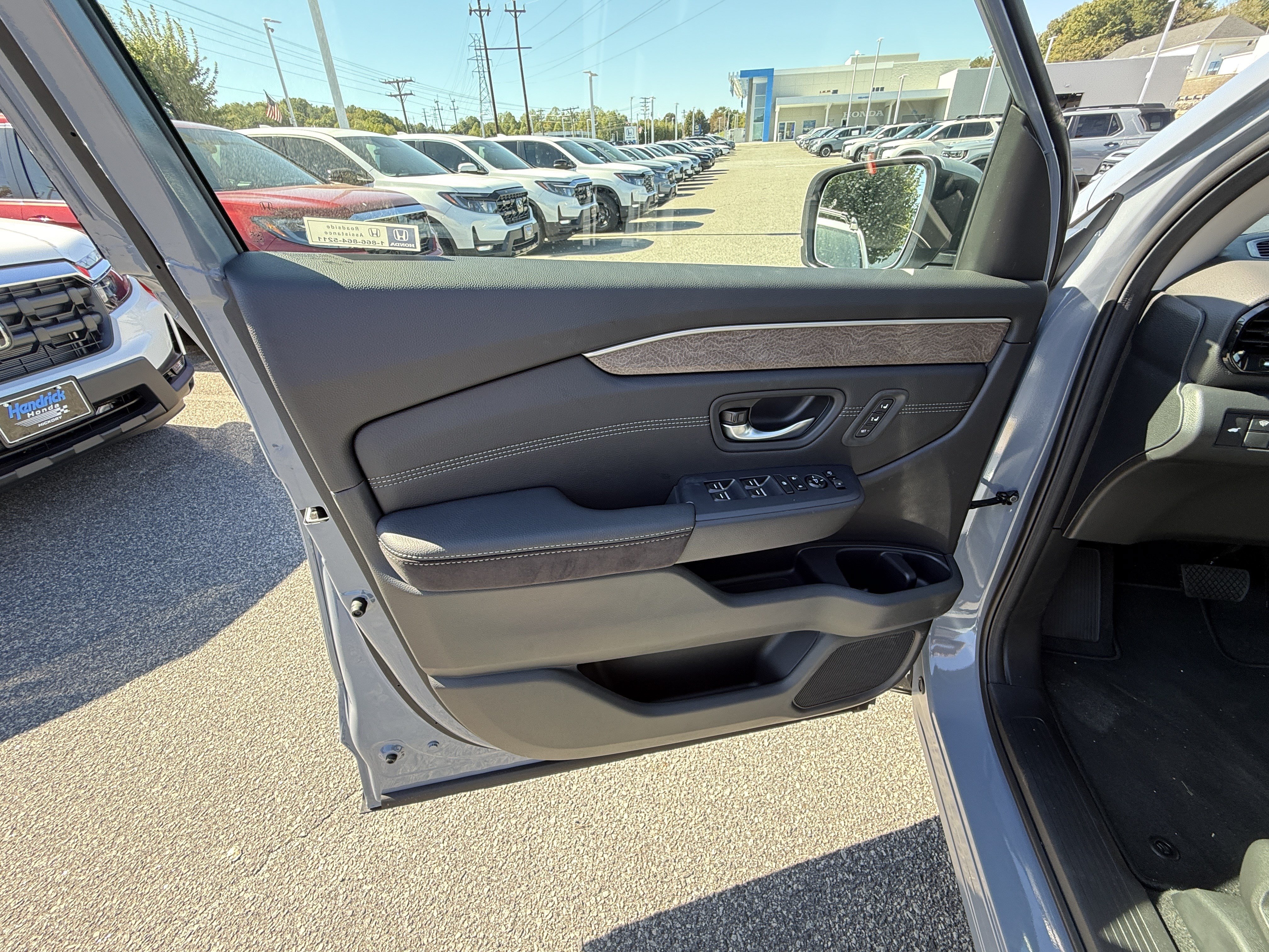 New 2026 Honda Pilot Elite image 14