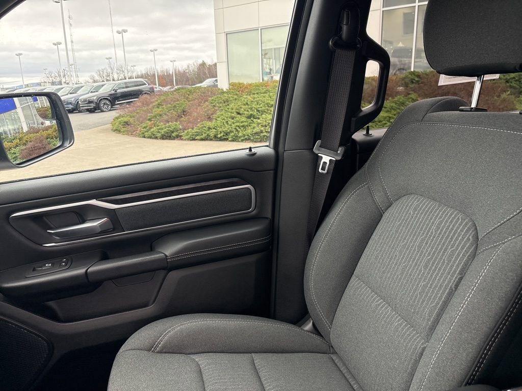 Used 2022 RAM 1500 Big Horn image 32