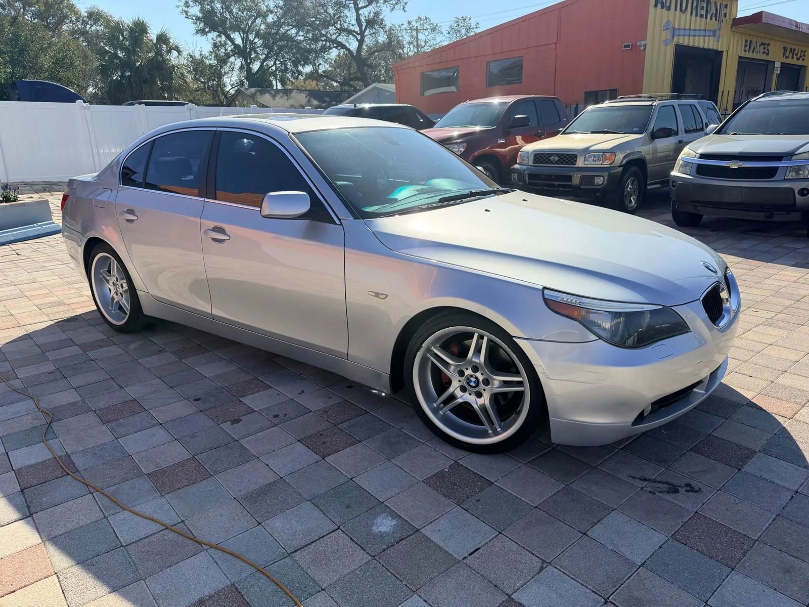 Used 2006 BMW 525i Sedan image 3