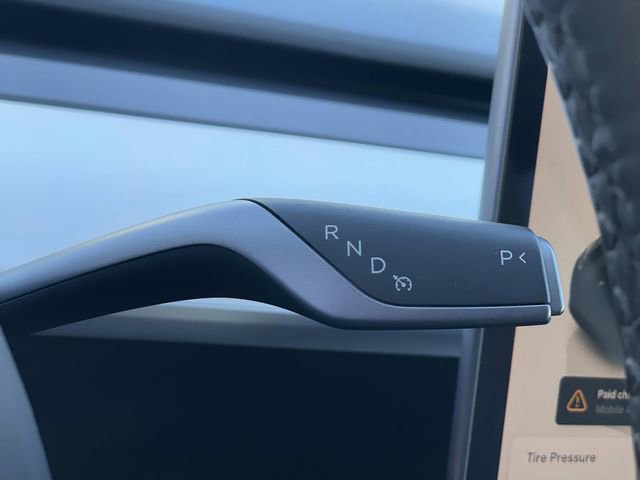 Used 2024 Tesla Model Y Long Range image 18