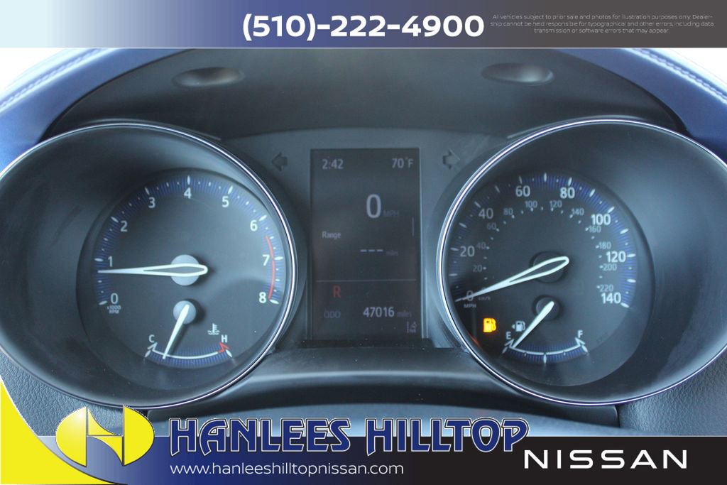 Used 2020 Toyota C-HR XLE FWD image 28