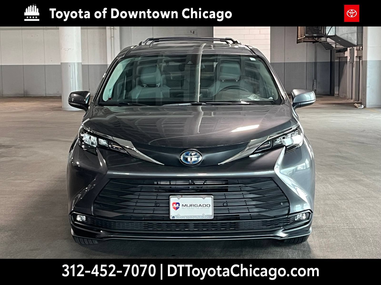 Used 2025 Toyota Sienna XLE w/ XLE Plus Package AWD/4WD image 3